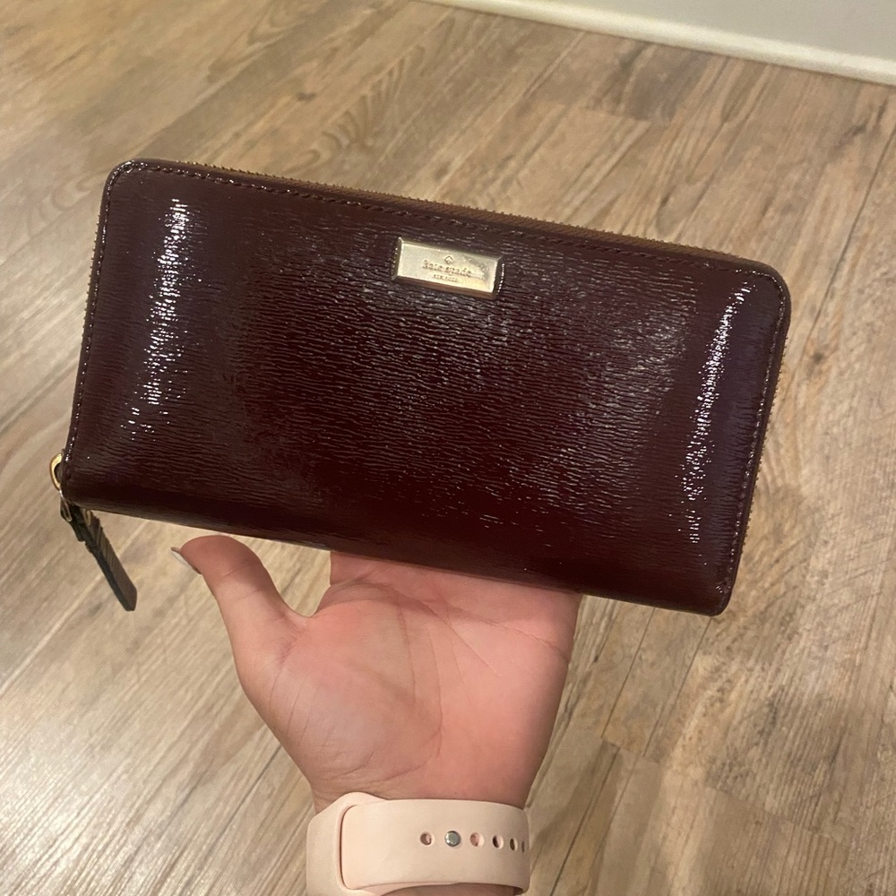 Kate Spade Wallet- Bixby Place Mahogany